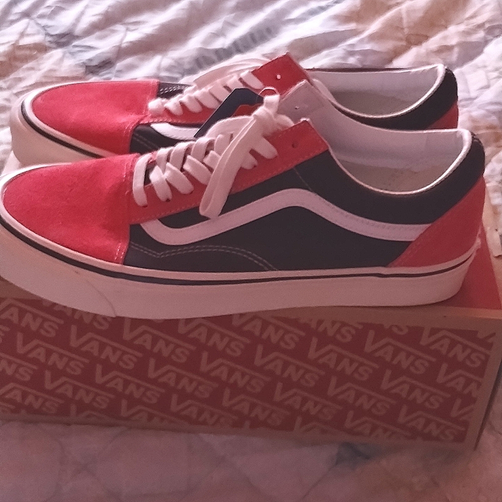 Old skool vans/ shoes
